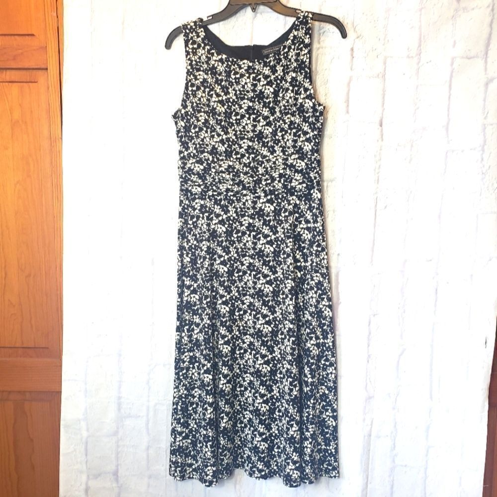 JESSICA HOWARD Sleeveless MIDI Black & Off-white Floral Dress 8